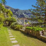 فيلة Posea Collection - La *